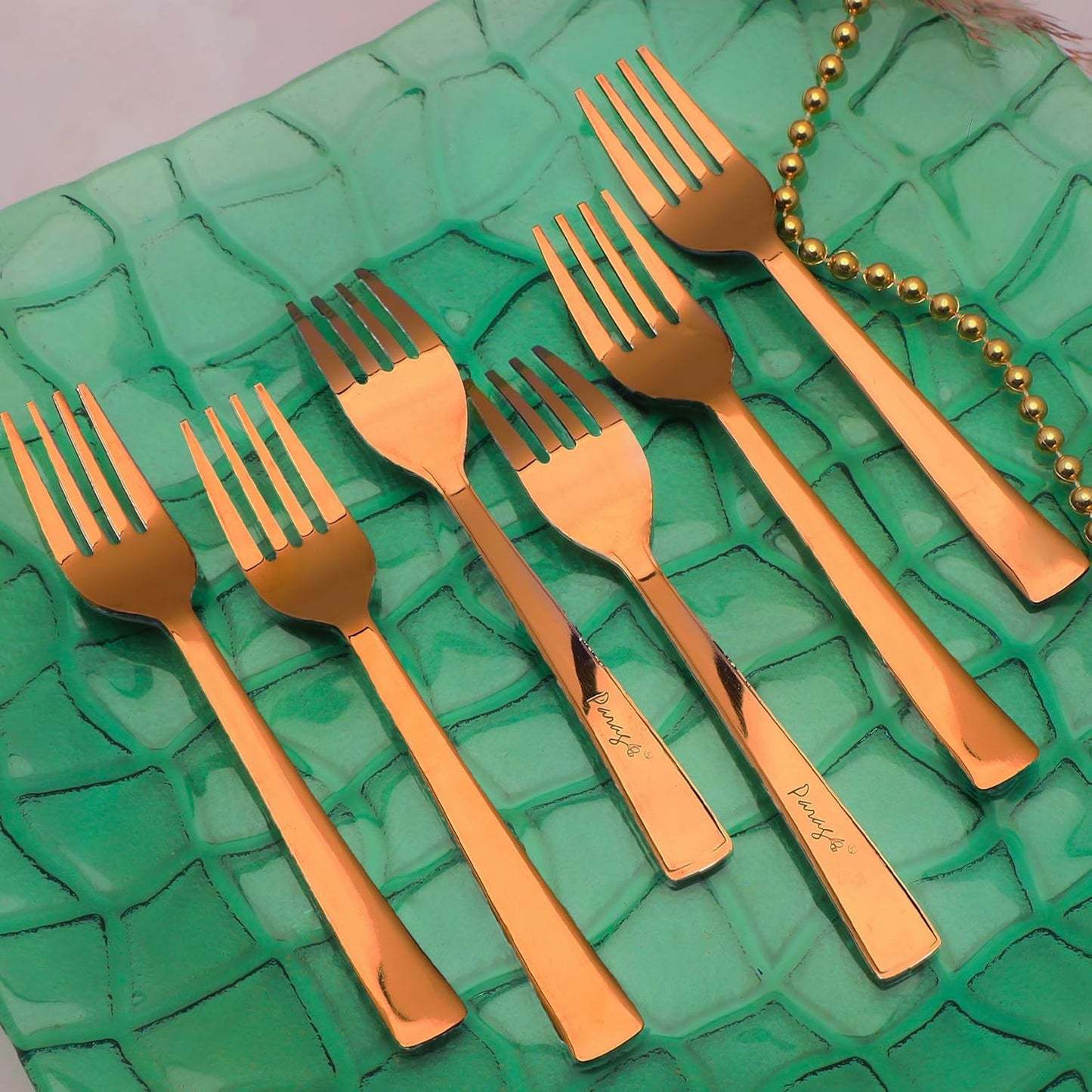 6 Pieces Stainless Steel Rose Gold Forks Set, 16 cm Premium Dining Cutlery – Luxury Dinner Forks for Home & Kitchen, Gift Set of 6