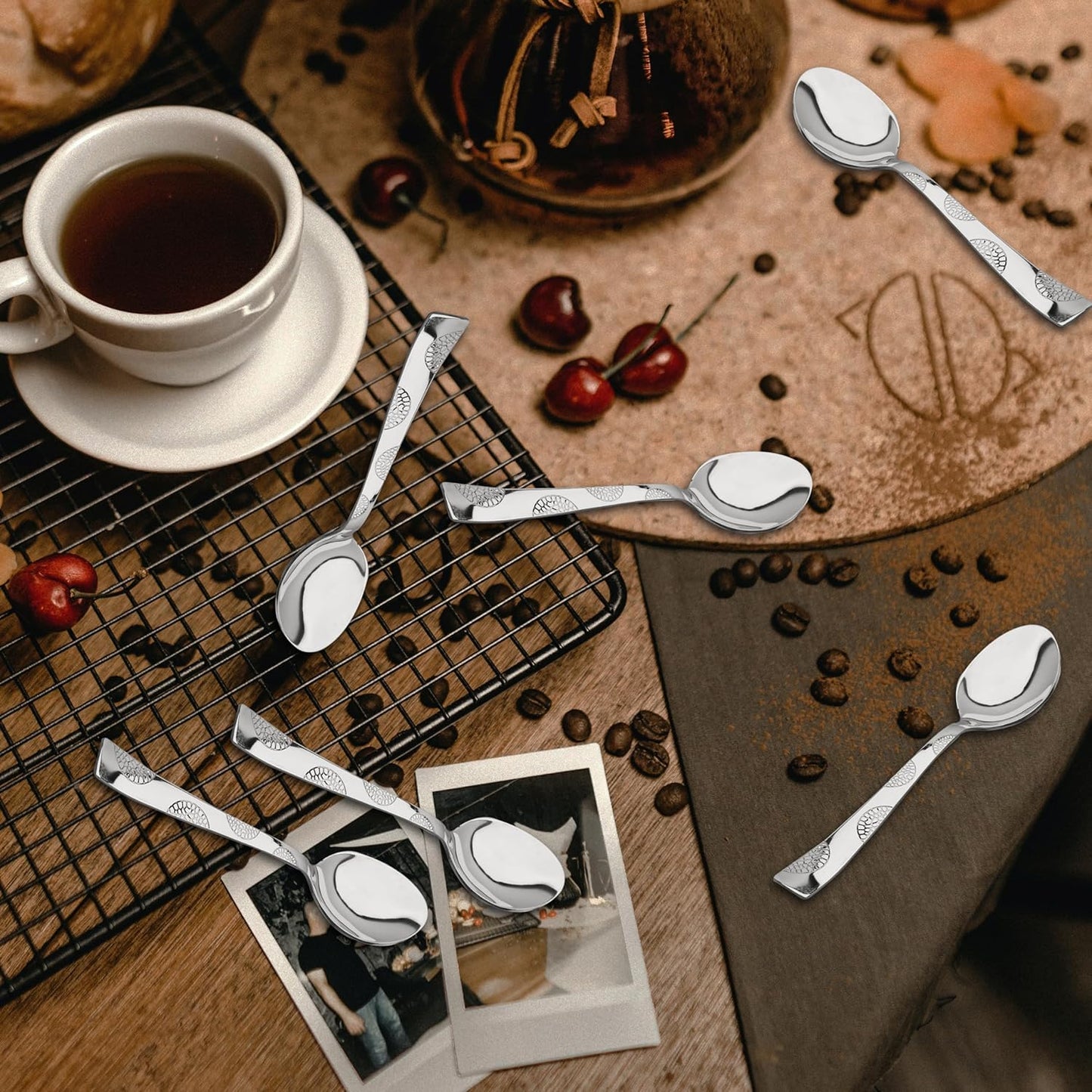 Parage 6 Pieces Stainless Steel Tea Spoons,14 cm Long, Premium Spoons Set for Home & Kitchen, Luxury Dinning Tableware Cutlery Set Gift for House Warming,6 Small Spoon, Silver Moonpress Design